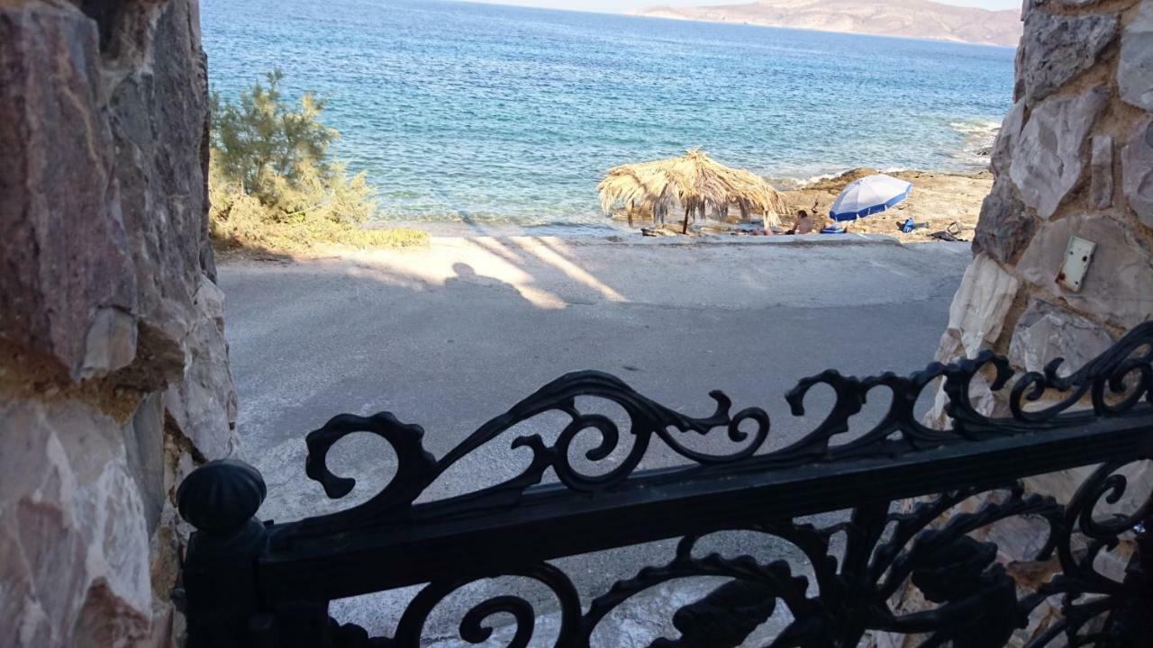 Villa Το Πετρινο Agia Marina Mikrolimanou Exterior foto