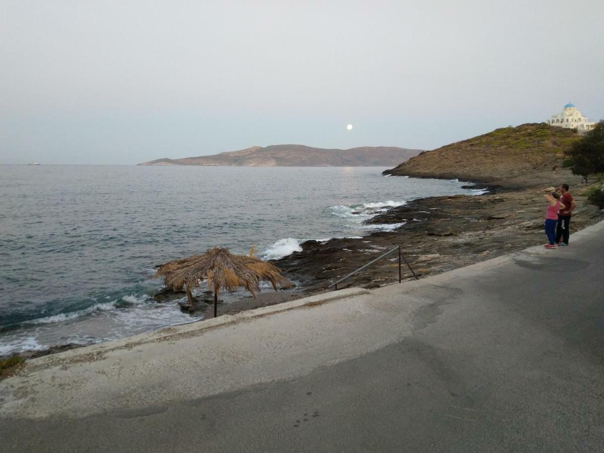 Villa Το Πετρινο Agia Marina Mikrolimanou Exterior foto